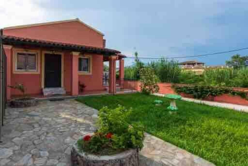 Apartmán Sofis Private House With Big Garden Alykes Potamou Exteriér fotografie
